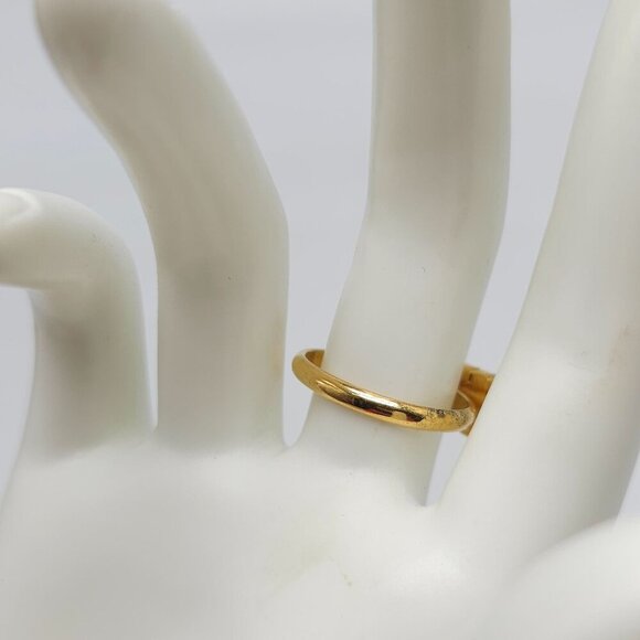 Gold Tone Ring With Black & Clear Crystal Rhinestones Vintage Cocktail - Picture 3 of 4